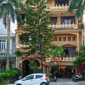 Perfume Homestay Hue